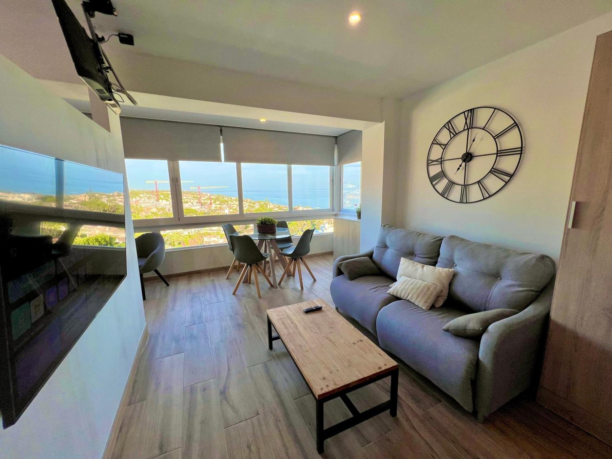 Marbella Beachfront - Beachside Apartment With Stunning Sea Views Extérieur photo